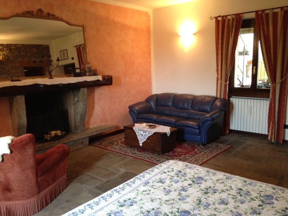 B&B Al Castello Casale Litta Bagian luar foto