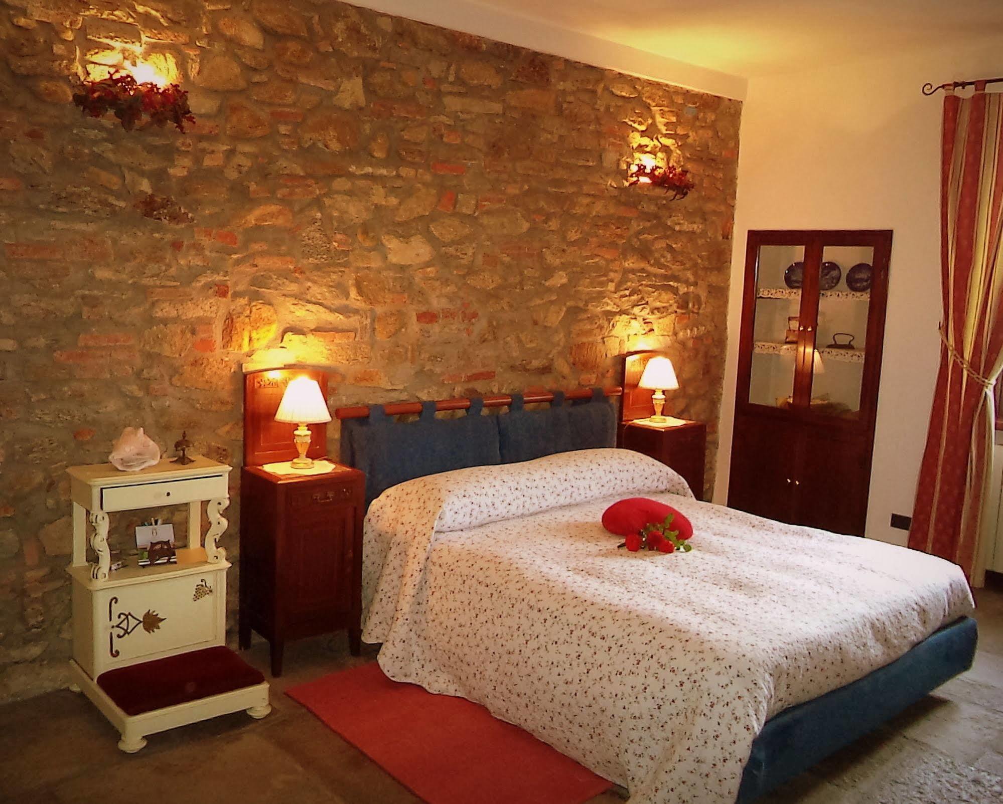 B&B Al Castello Casale Litta Bagian luar foto